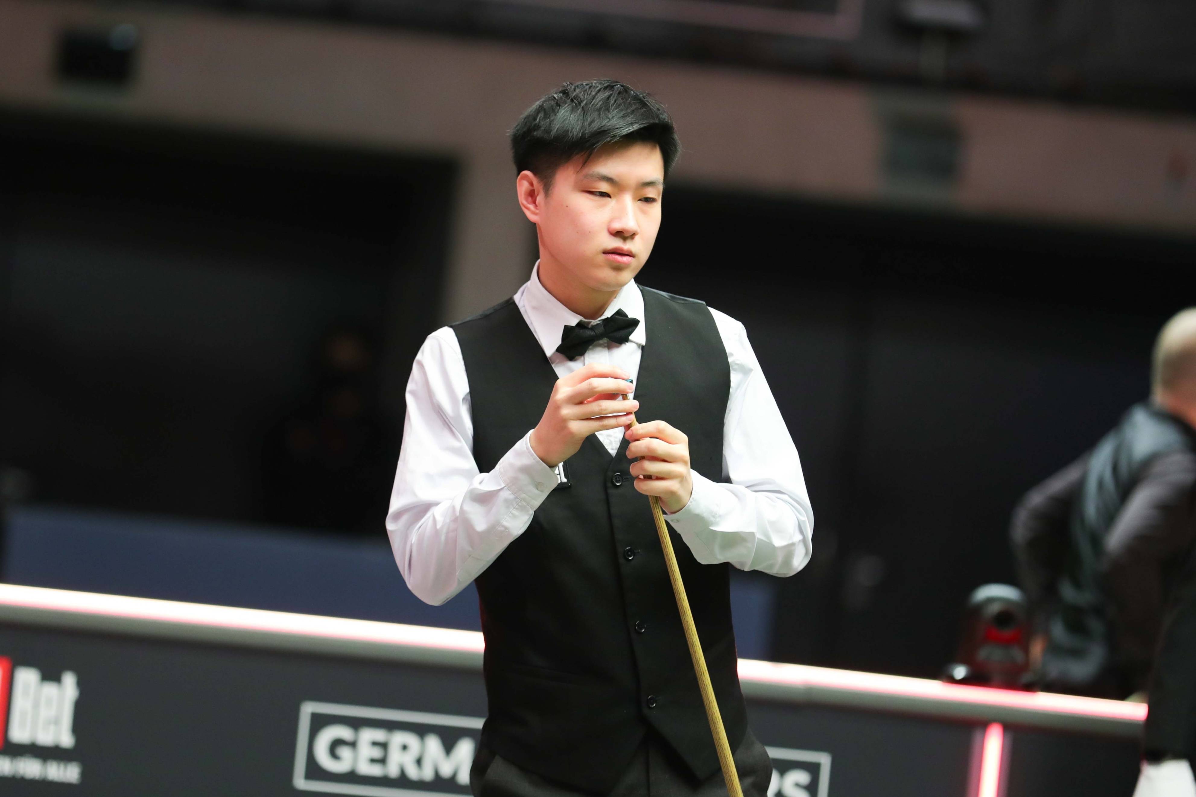 并与俱乐部 并与俱乐部